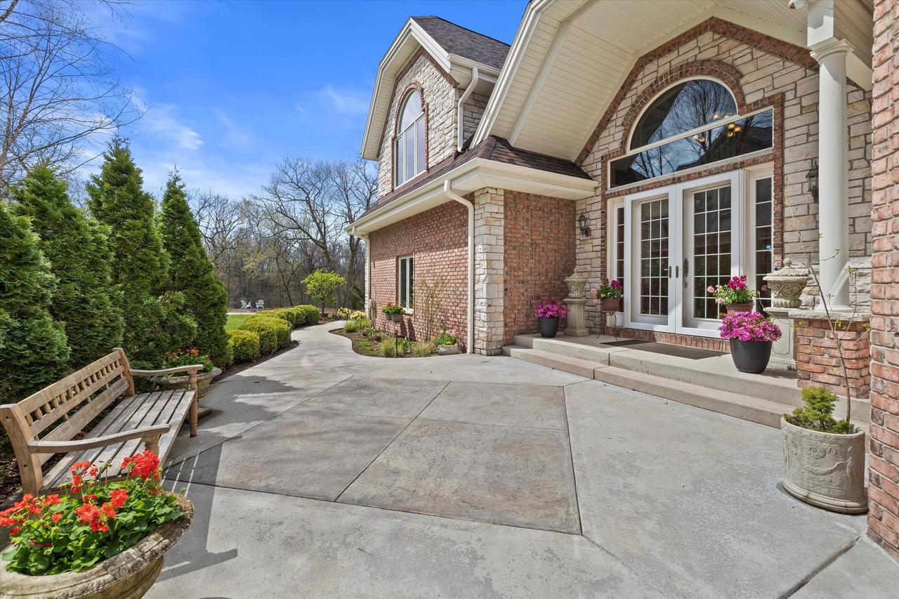 W343N5212 Gietzen ROAD