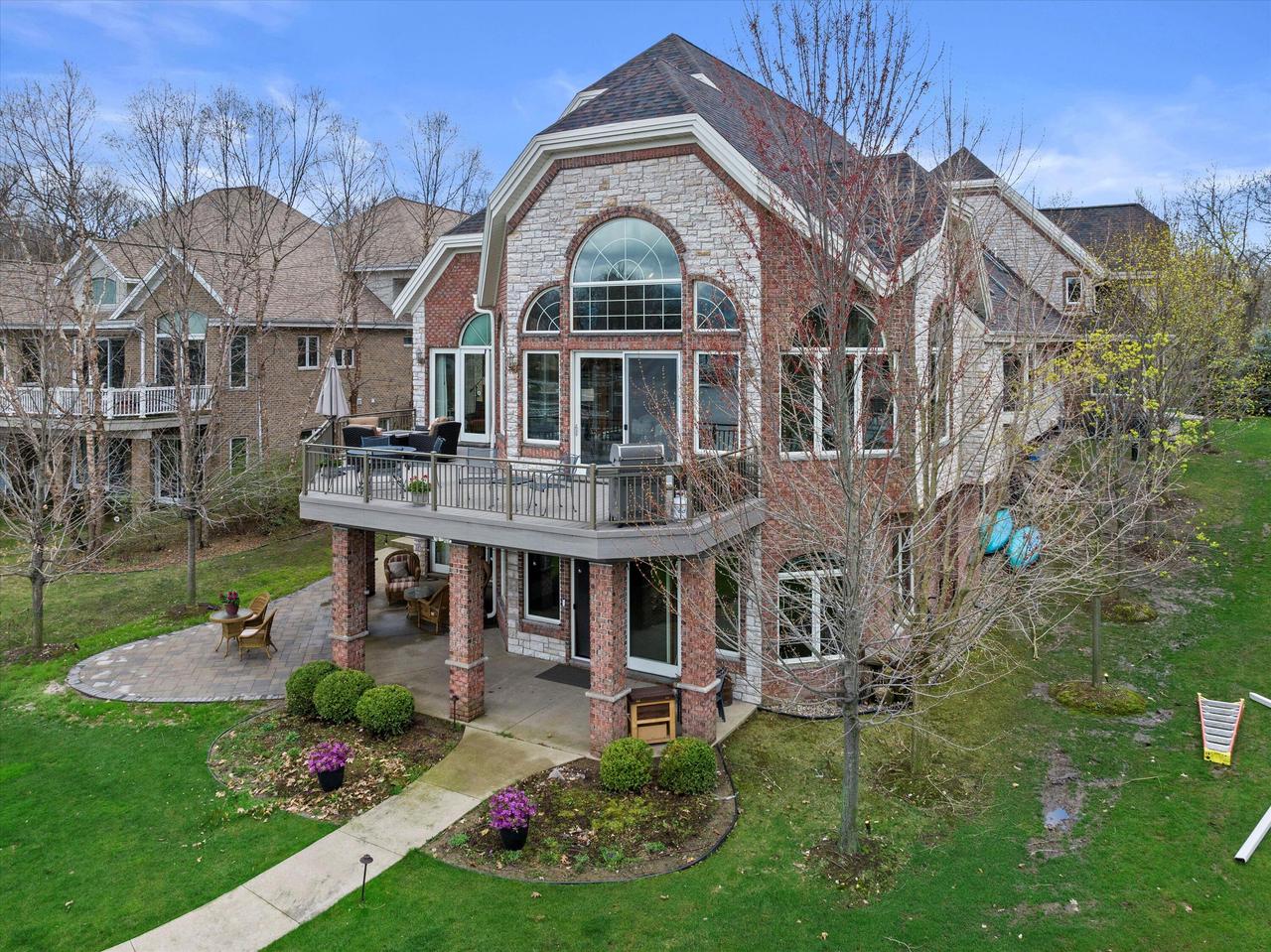 W343N5212 Gietzen ROAD