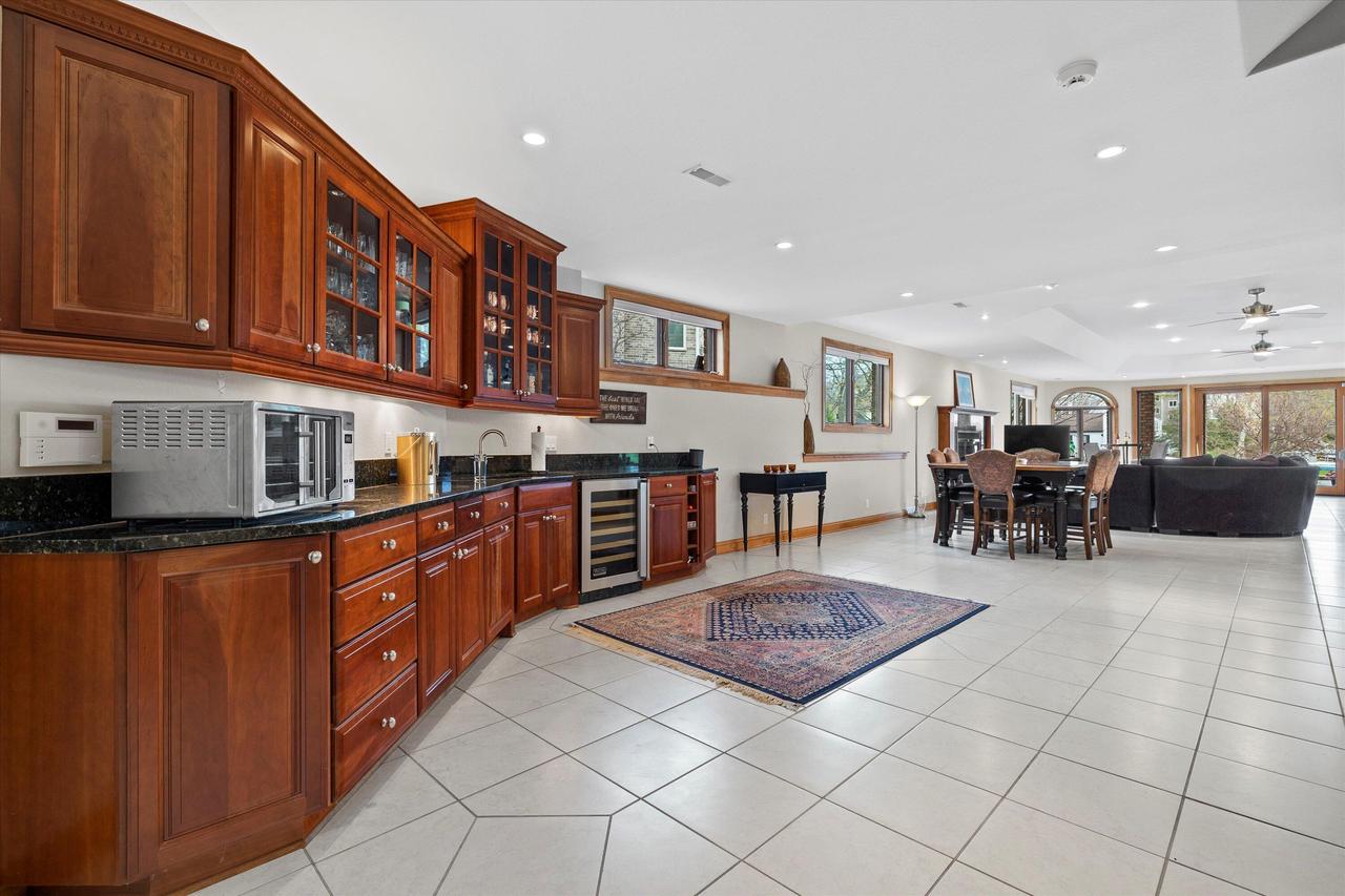 W343N5212 Gietzen ROAD