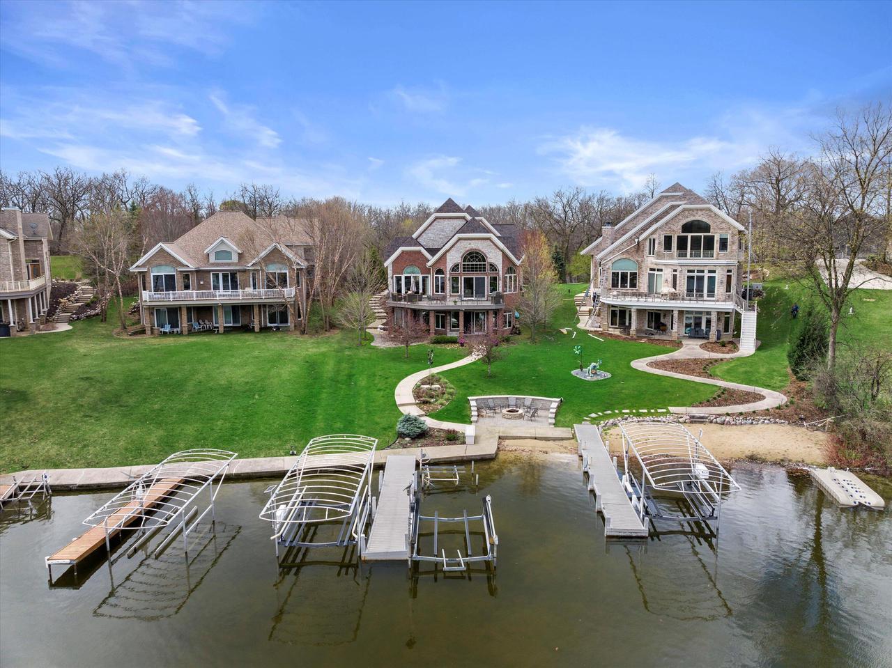 W343N5212 Gietzen ROAD