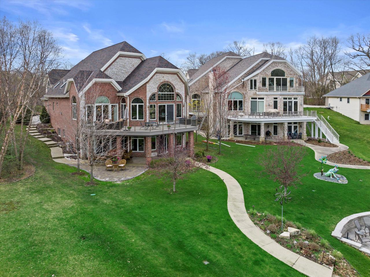 W343N5212 Gietzen ROAD