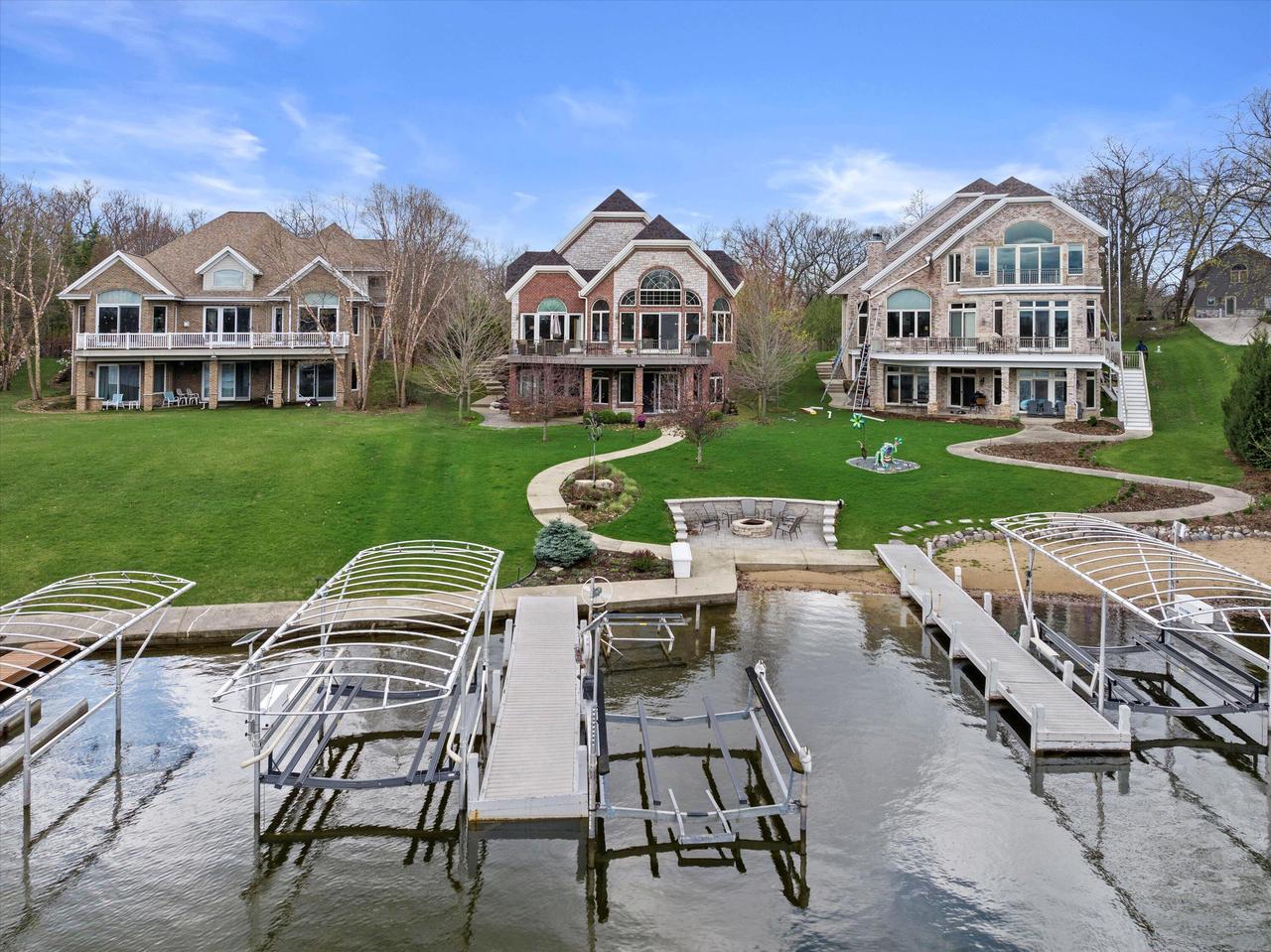 W343N5212 Gietzen ROAD