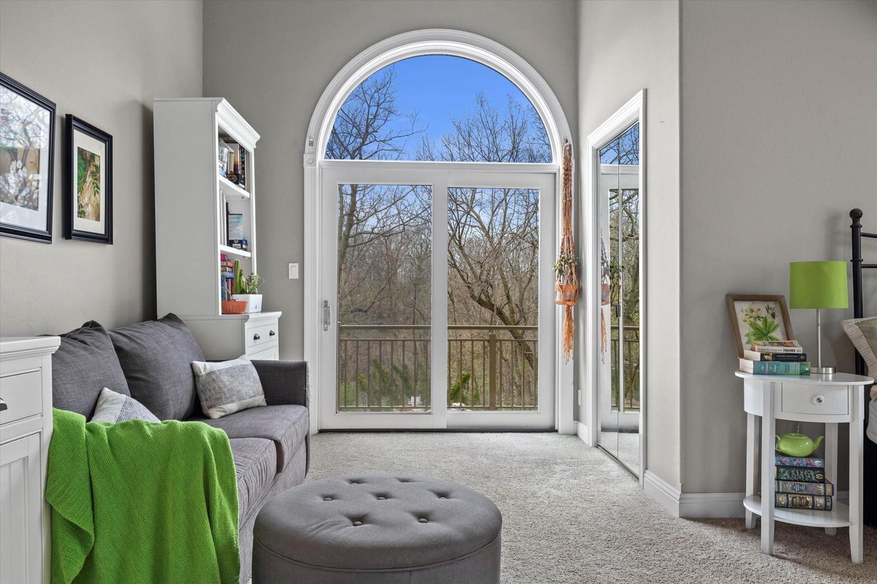 W343N5212 Gietzen ROAD