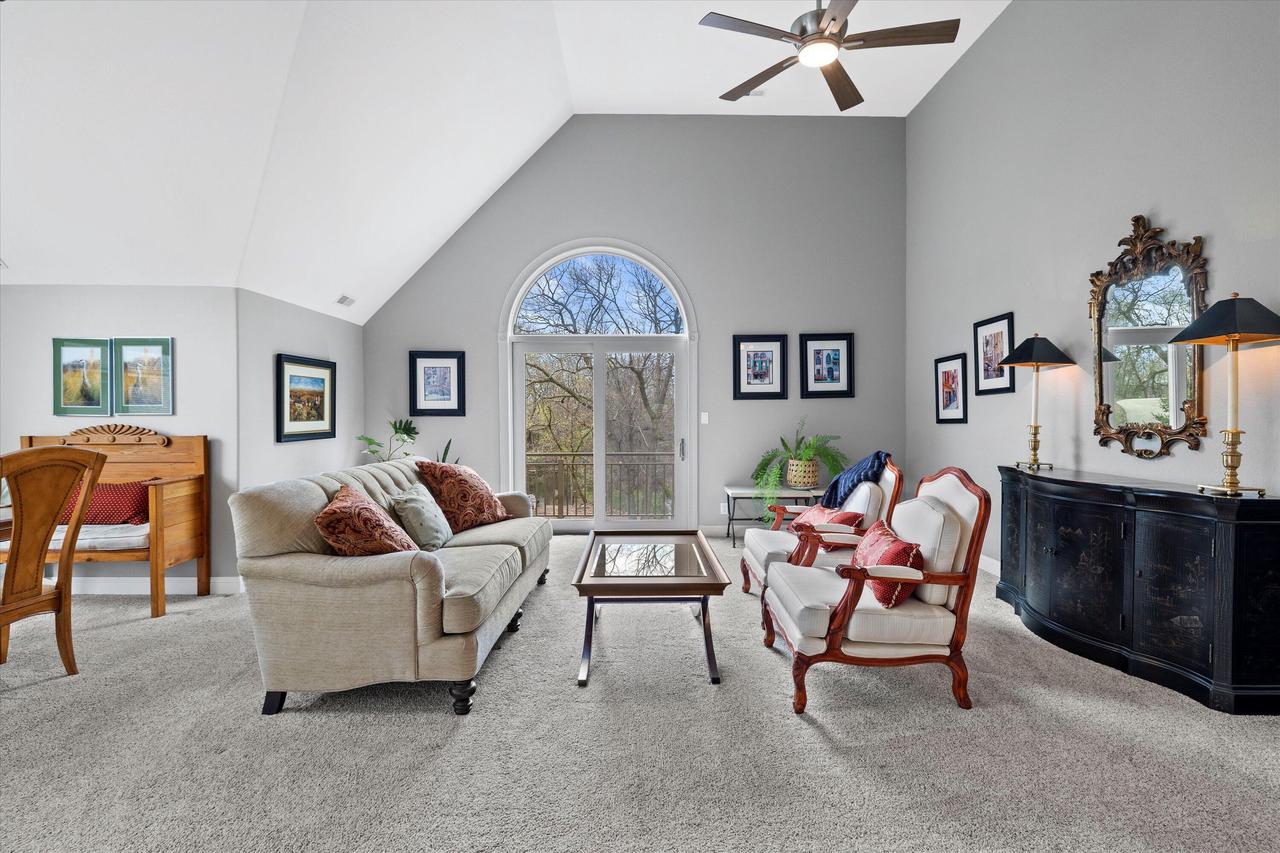 W343N5212 Gietzen ROAD