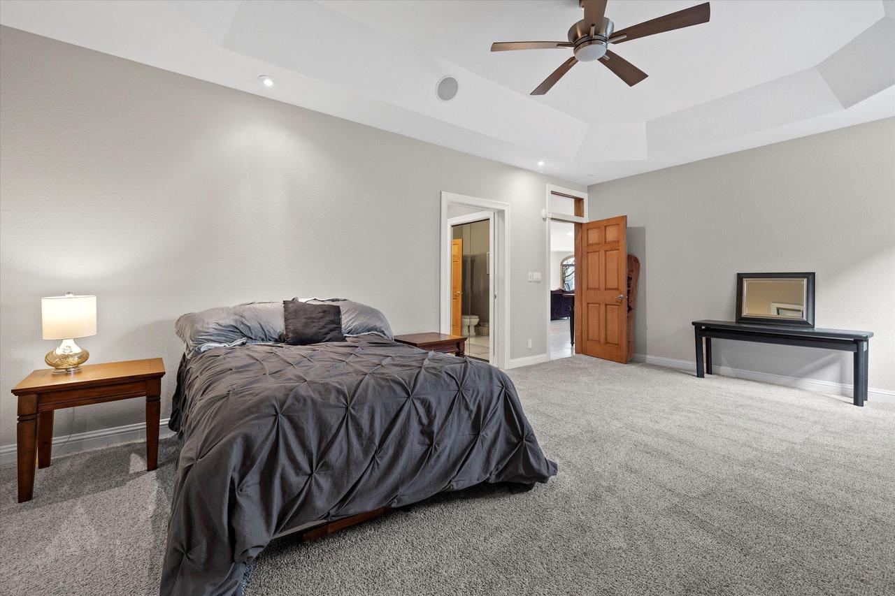 W343N5212 Gietzen ROAD