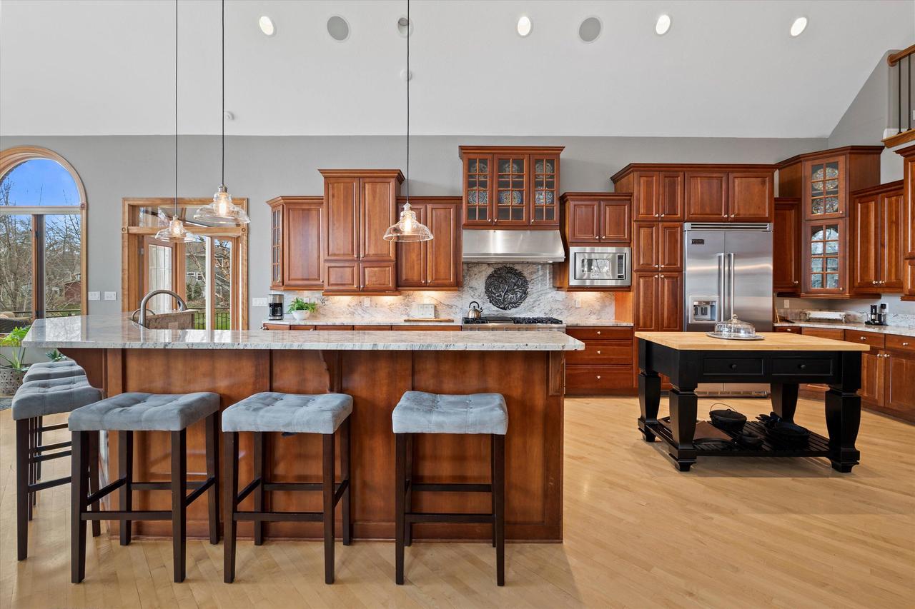 W343N5212 Gietzen ROAD