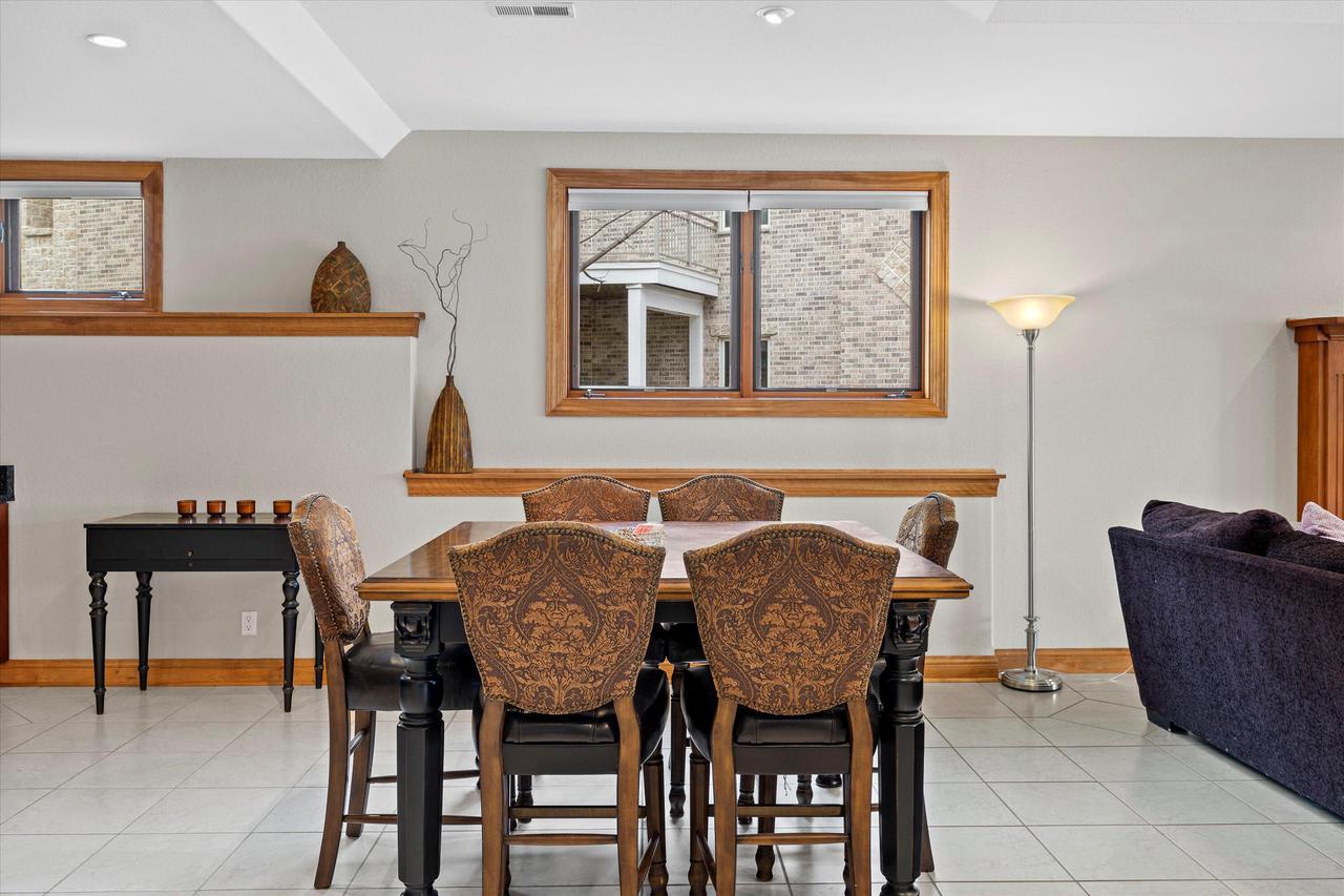 W343N5212 Gietzen ROAD