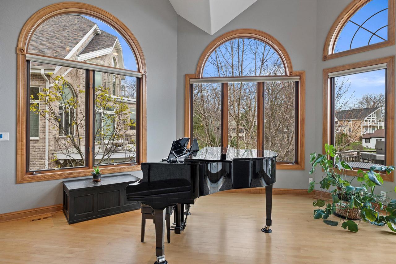 W343N5212 Gietzen ROAD