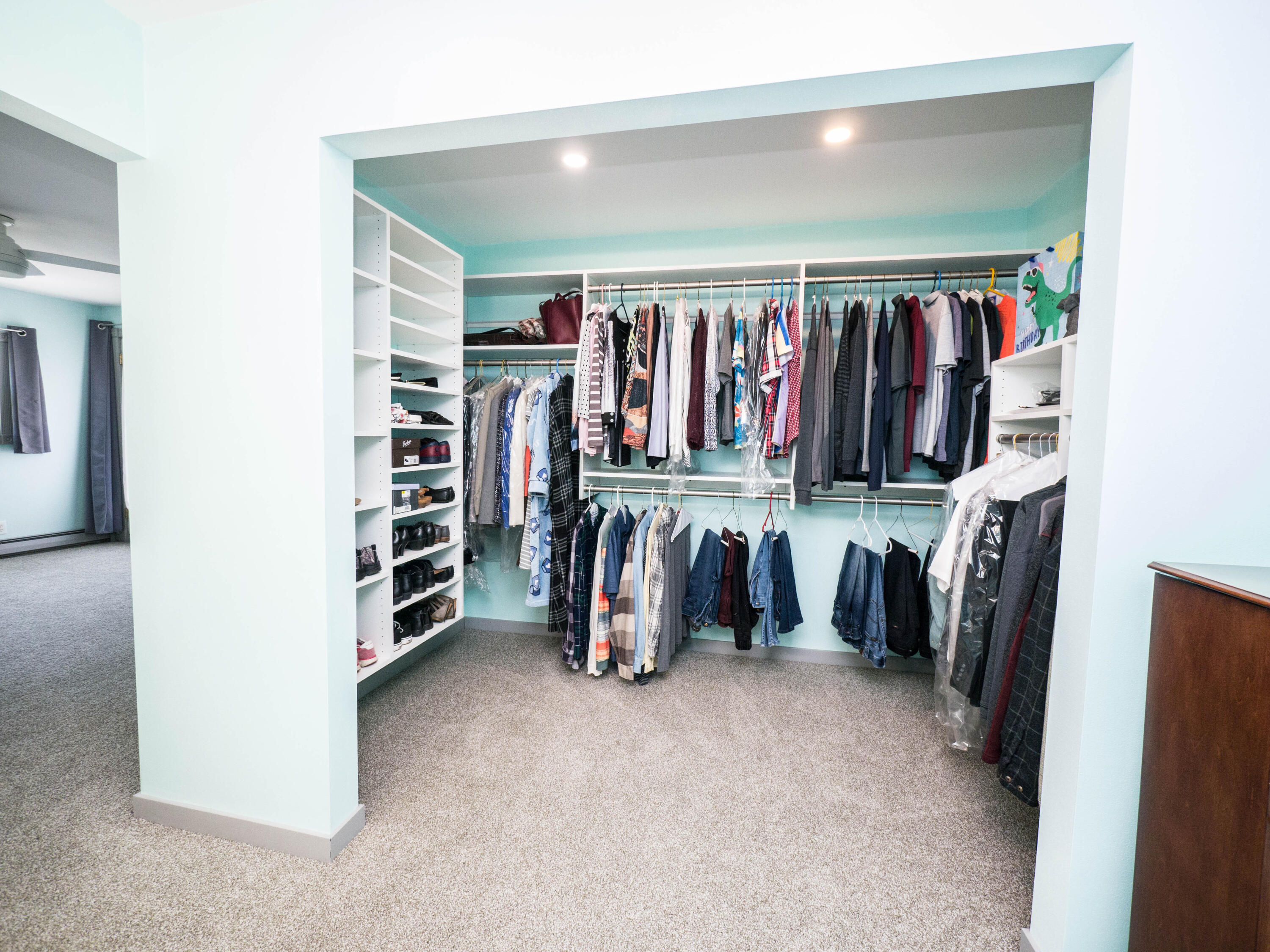 W250N8881 Hillside Rd