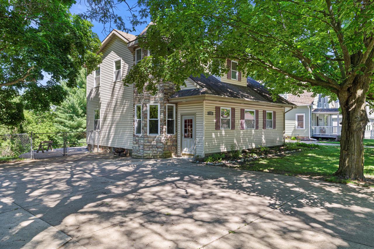 613 Bakertown DRIVE