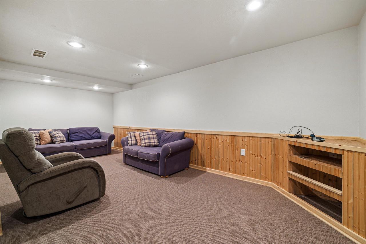 613 Bakertown DRIVE