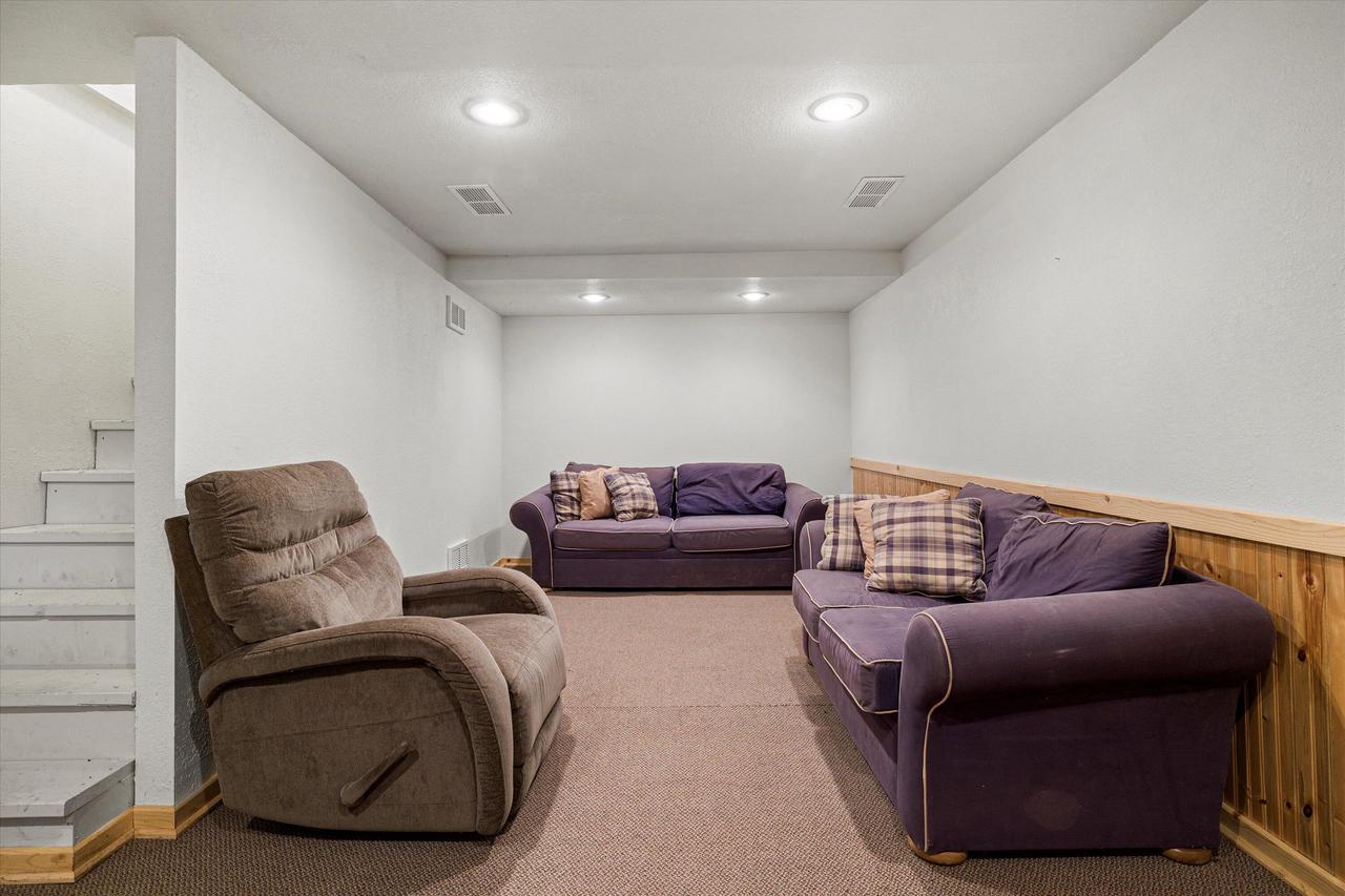 613 Bakertown DRIVE