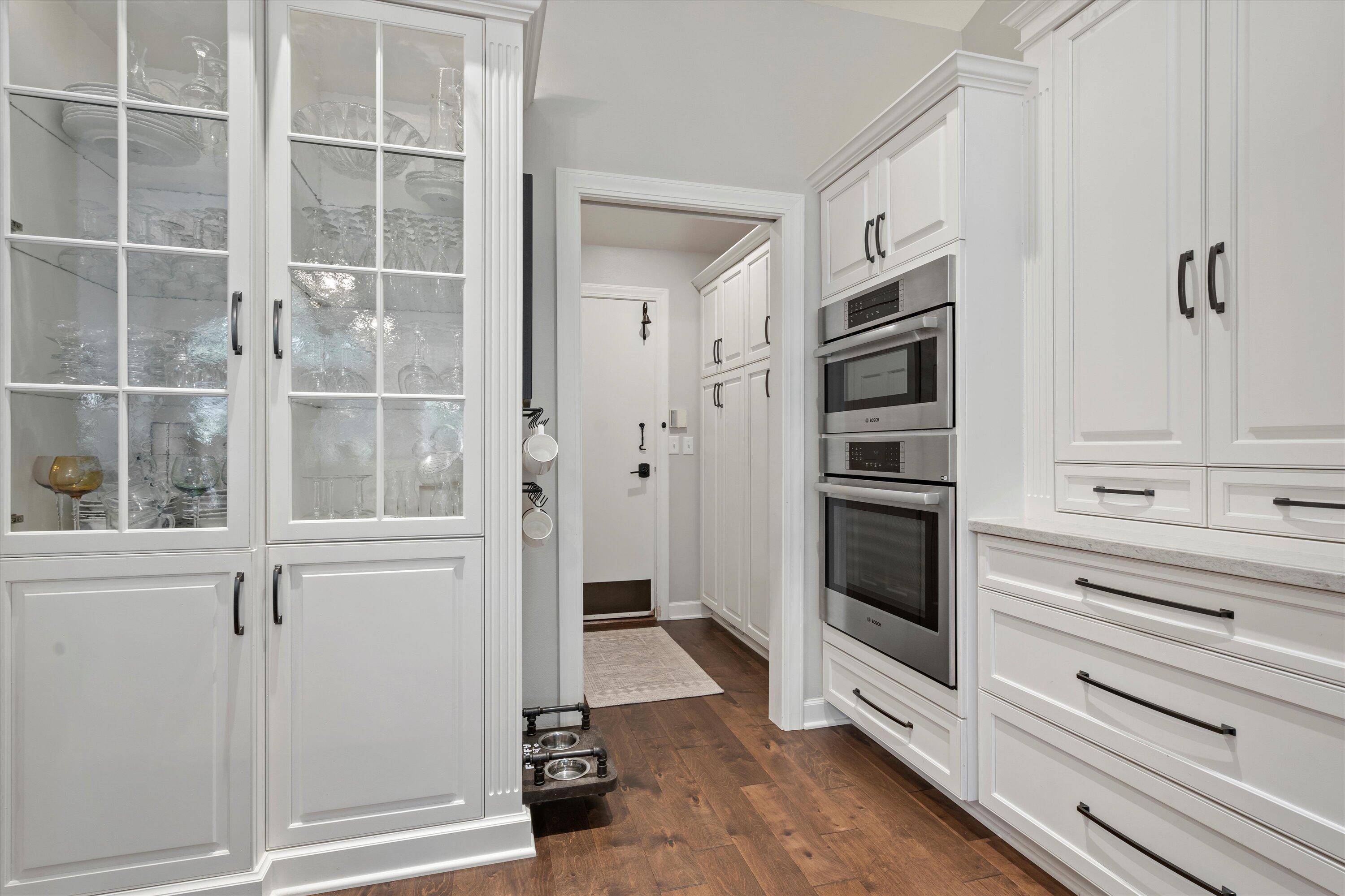 323 Parkview Ct
