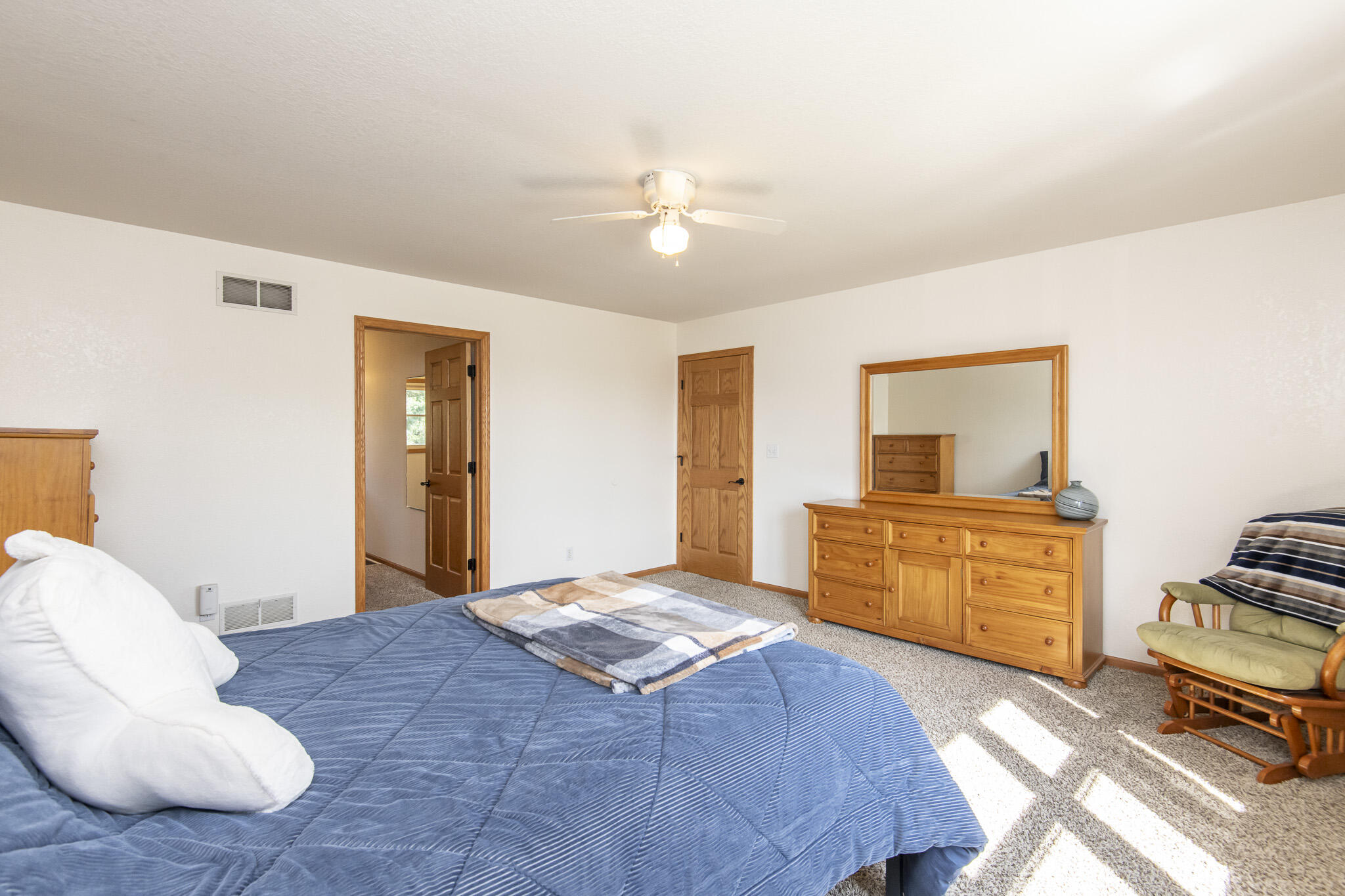 1388 Kennedy Dr