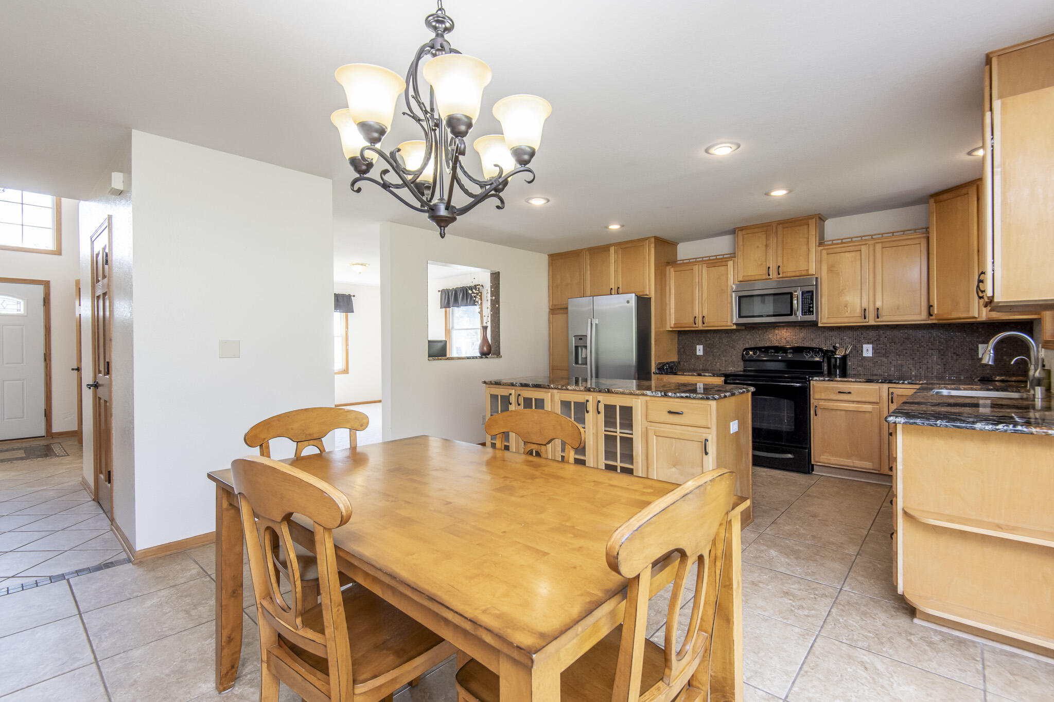 1388 Kennedy Dr