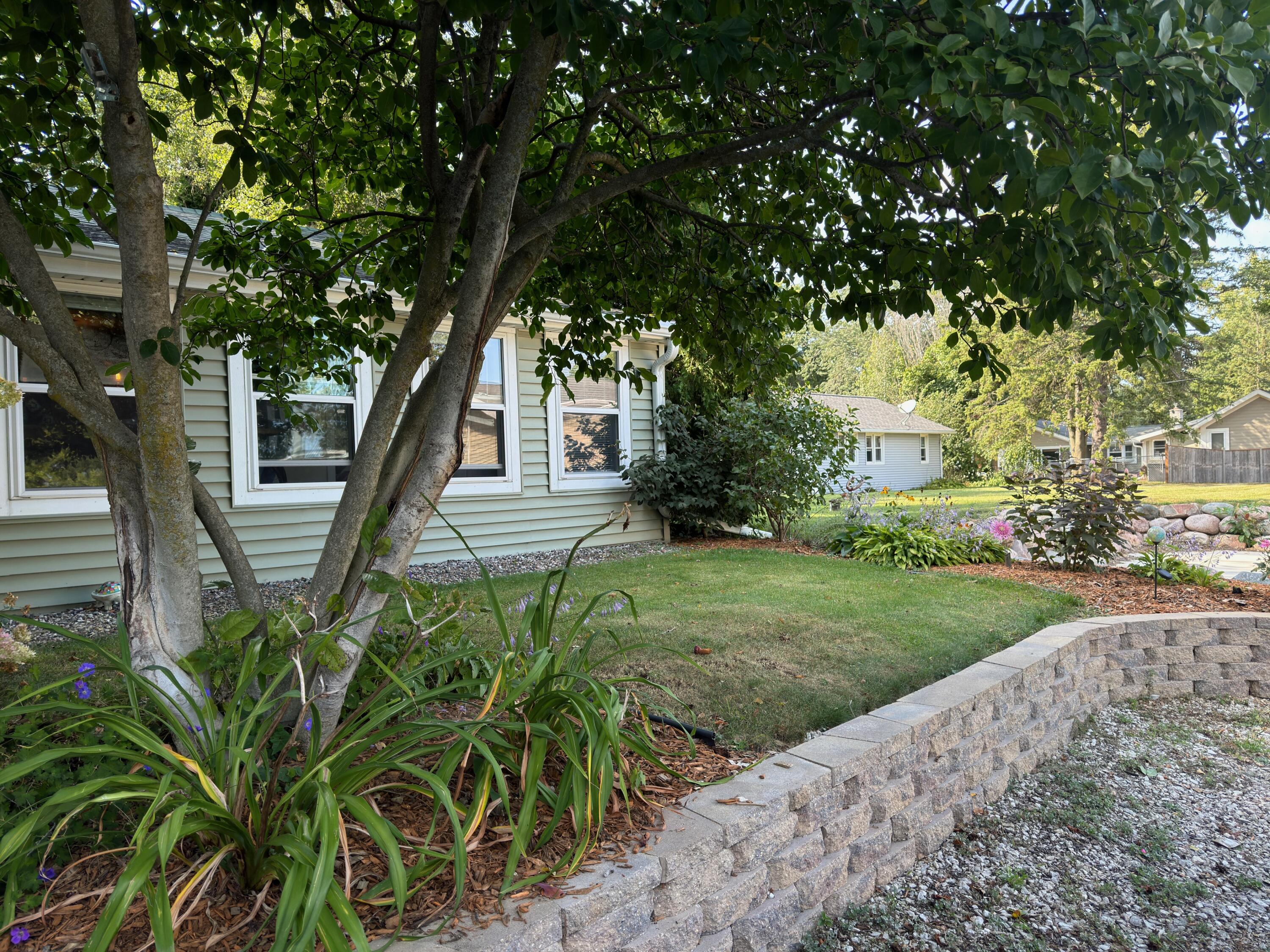 W342N4861 W Lindy Ln