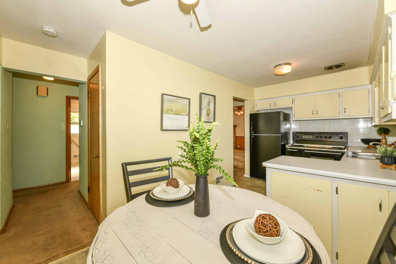 W141N6598 Florence Ave