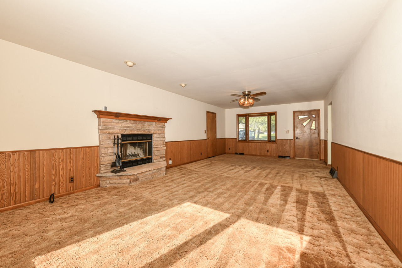 W141N6598 Florence Ave