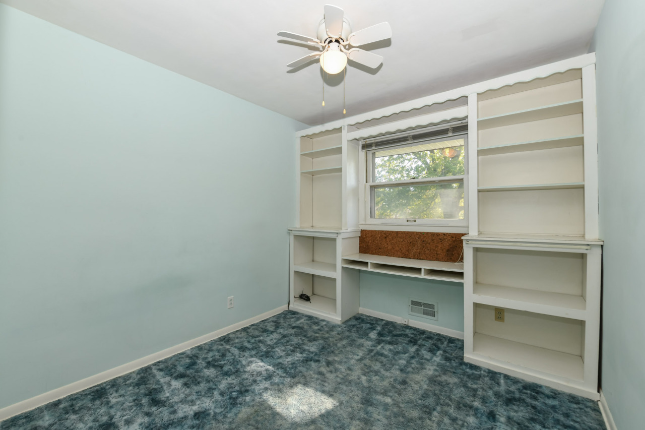 W141N6598 Florence Ave
