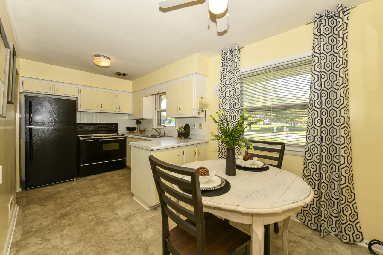 W141N6598 Florence Ave