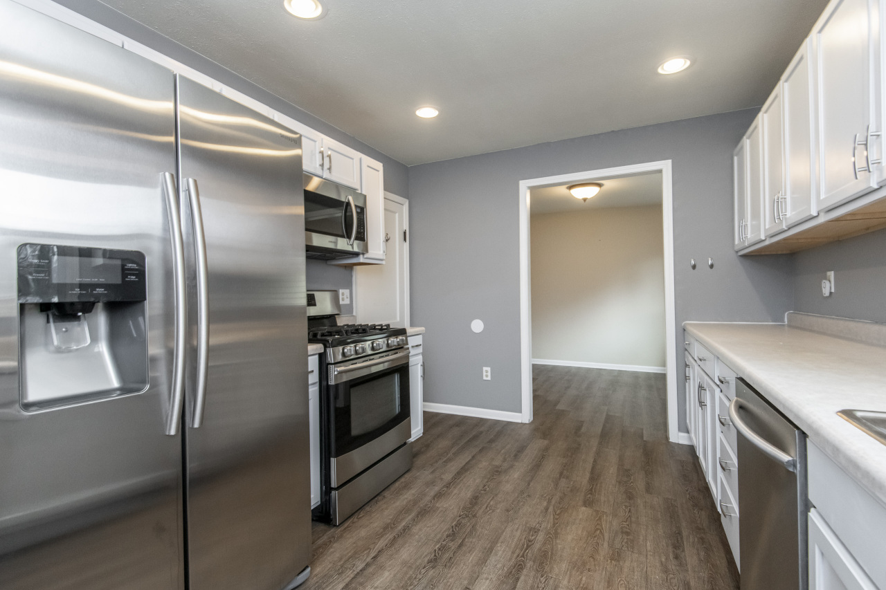 W256S5114 Oakdale Dr