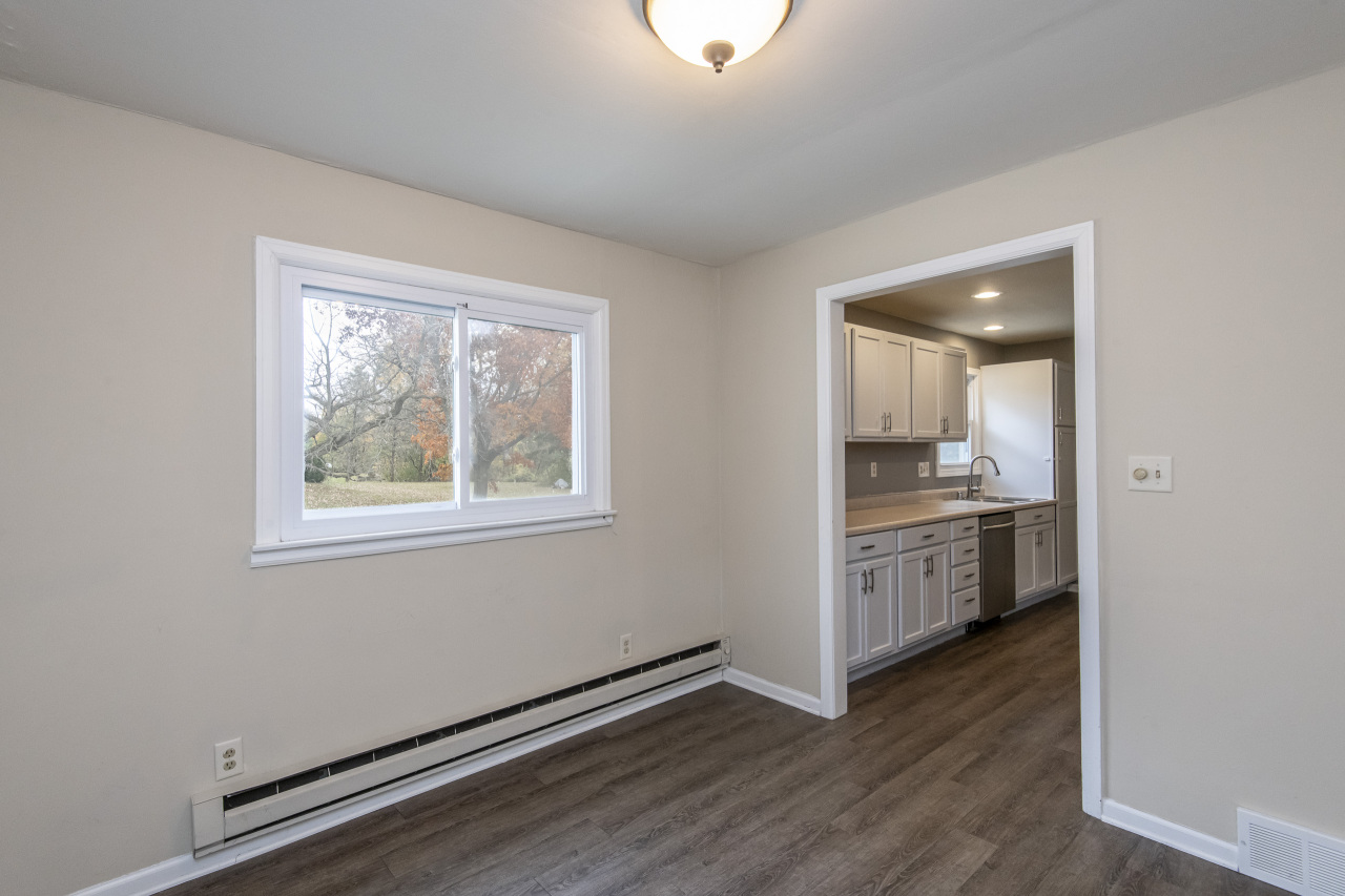 W256S5114 Oakdale Dr