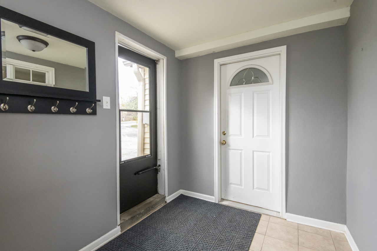 W256S5114 Oakdale Dr