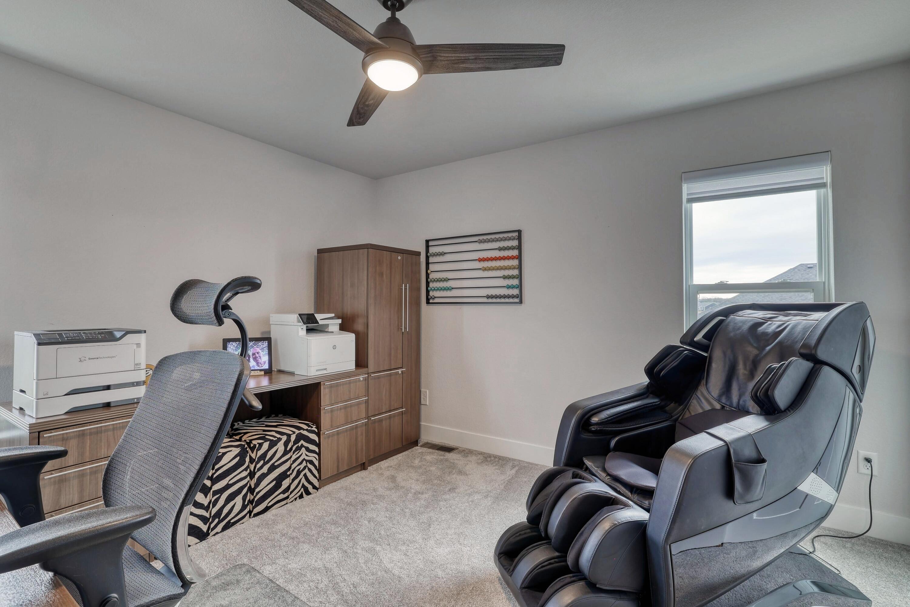 3088 Mendota Ct