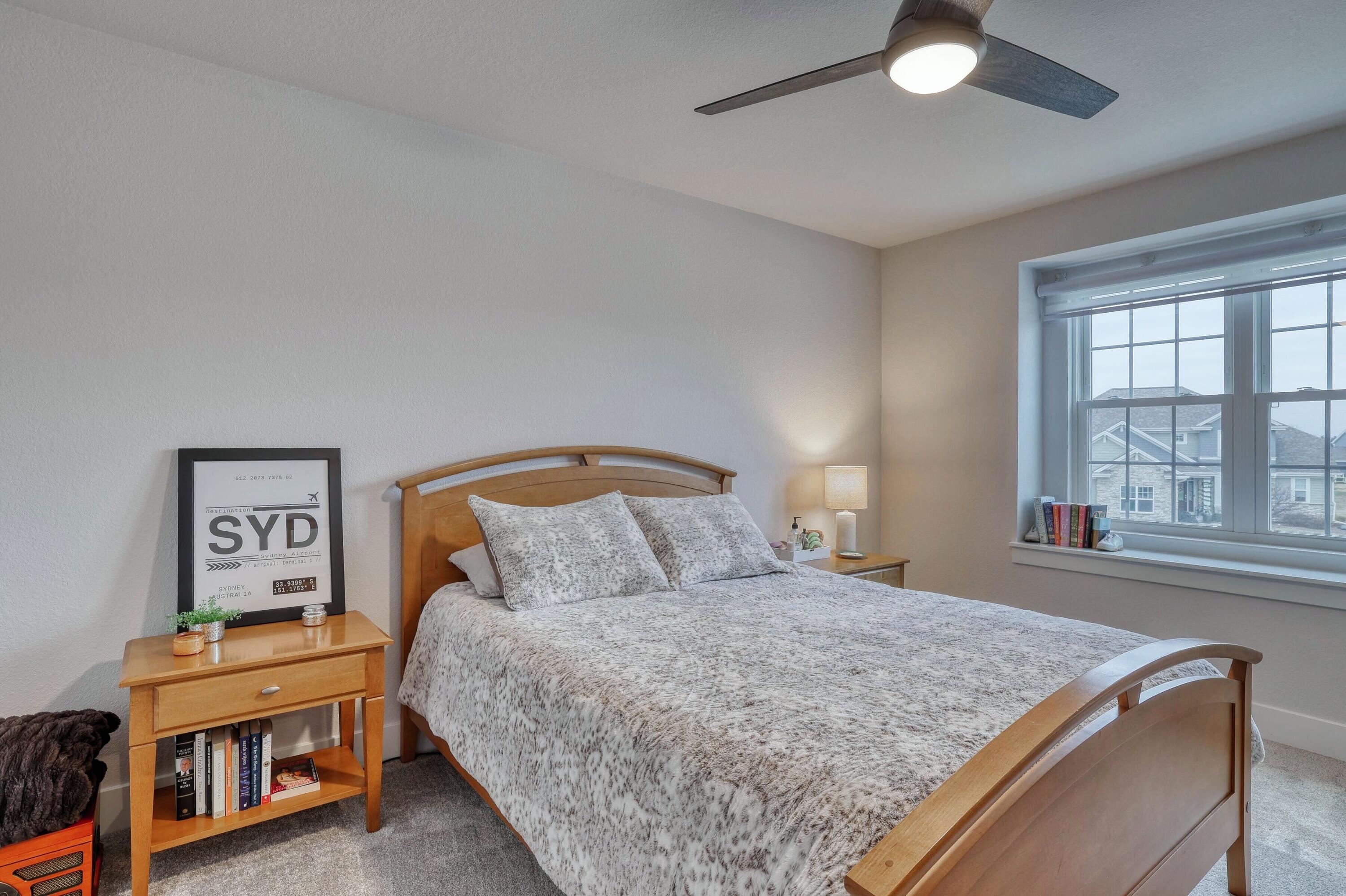 3088 Mendota Ct