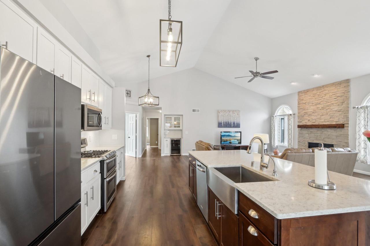 W302N1661 Crooked Creek ROAD
