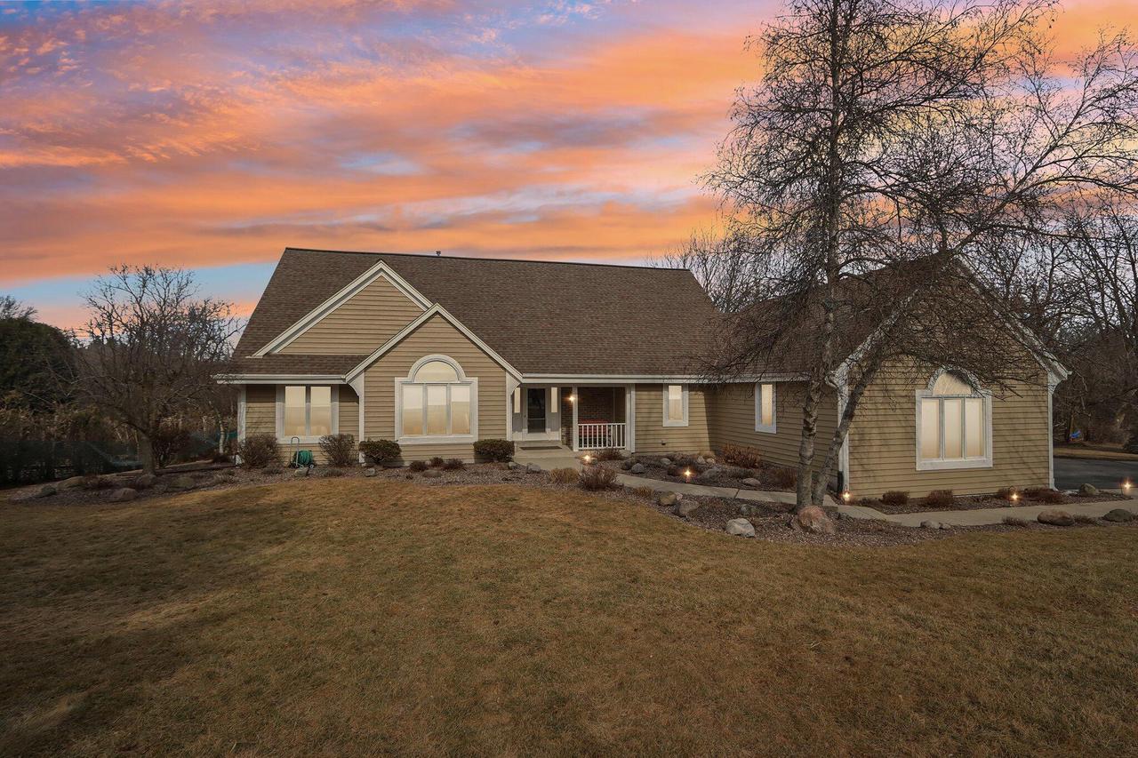 W302N1661 Crooked Creek ROAD