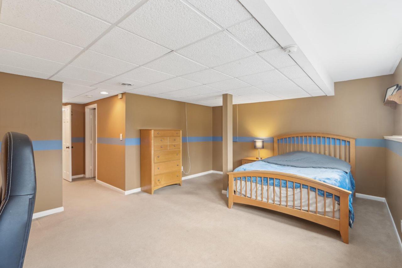 W302N1661 Crooked Creek ROAD