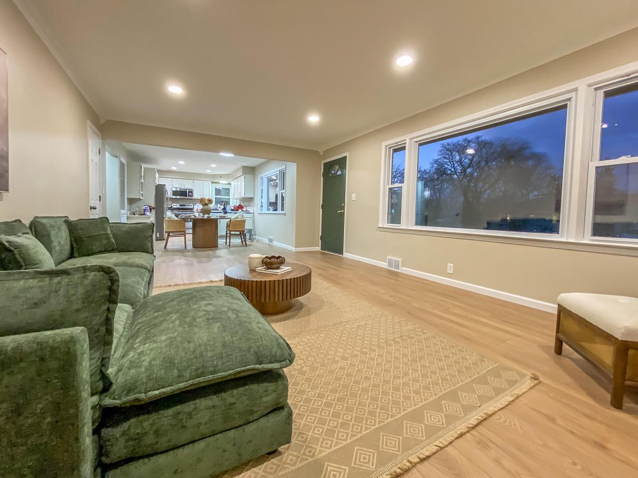 N84W16133 Donald COURT