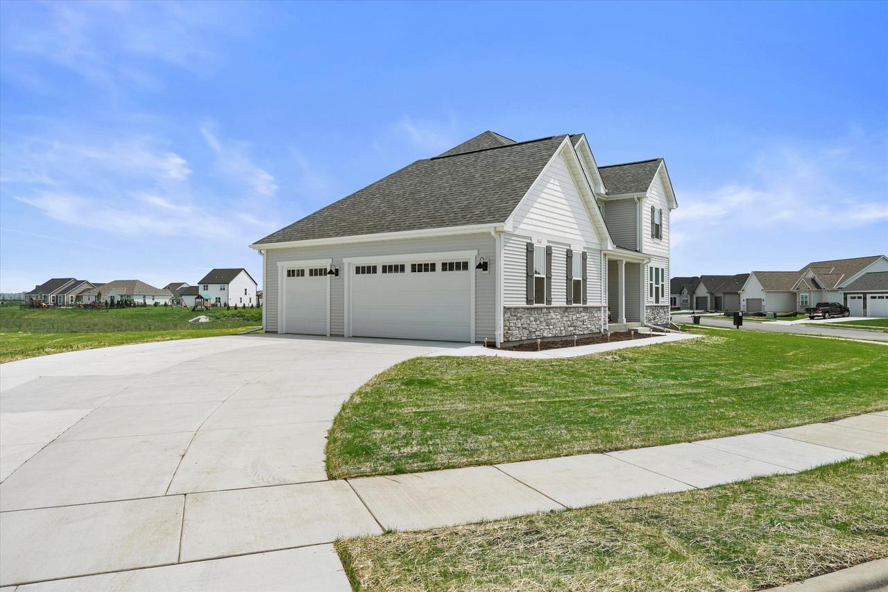 1603 Switchgrass STREET