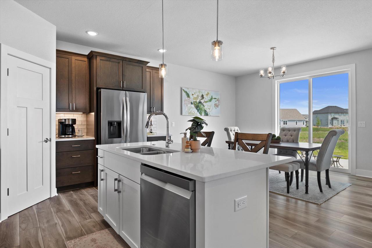 1603 Switchgrass STREET