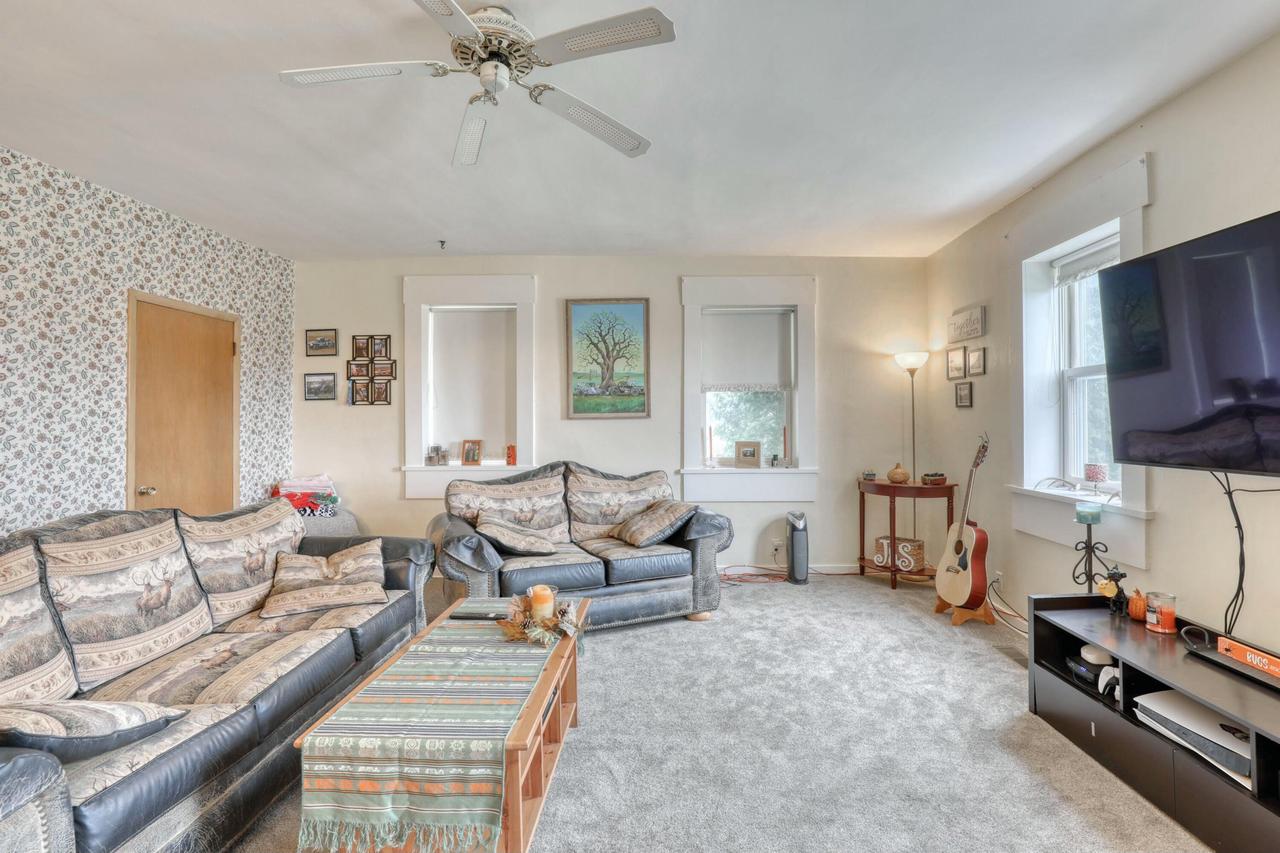 W2546 Roosevelt ROAD