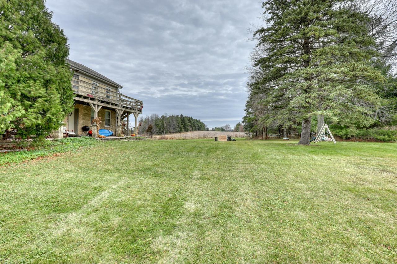 W2546 Roosevelt ROAD