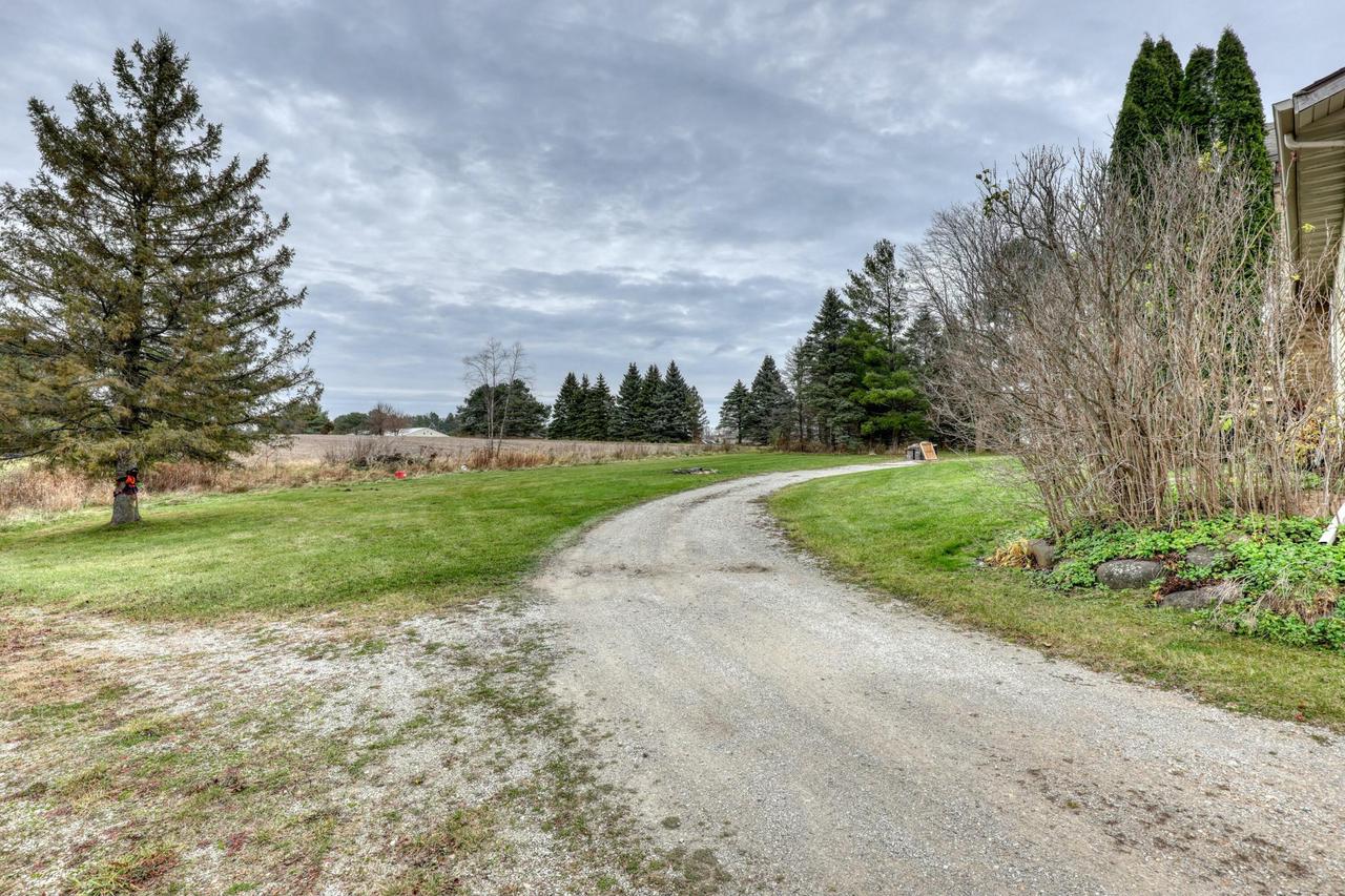 W2546 Roosevelt ROAD
