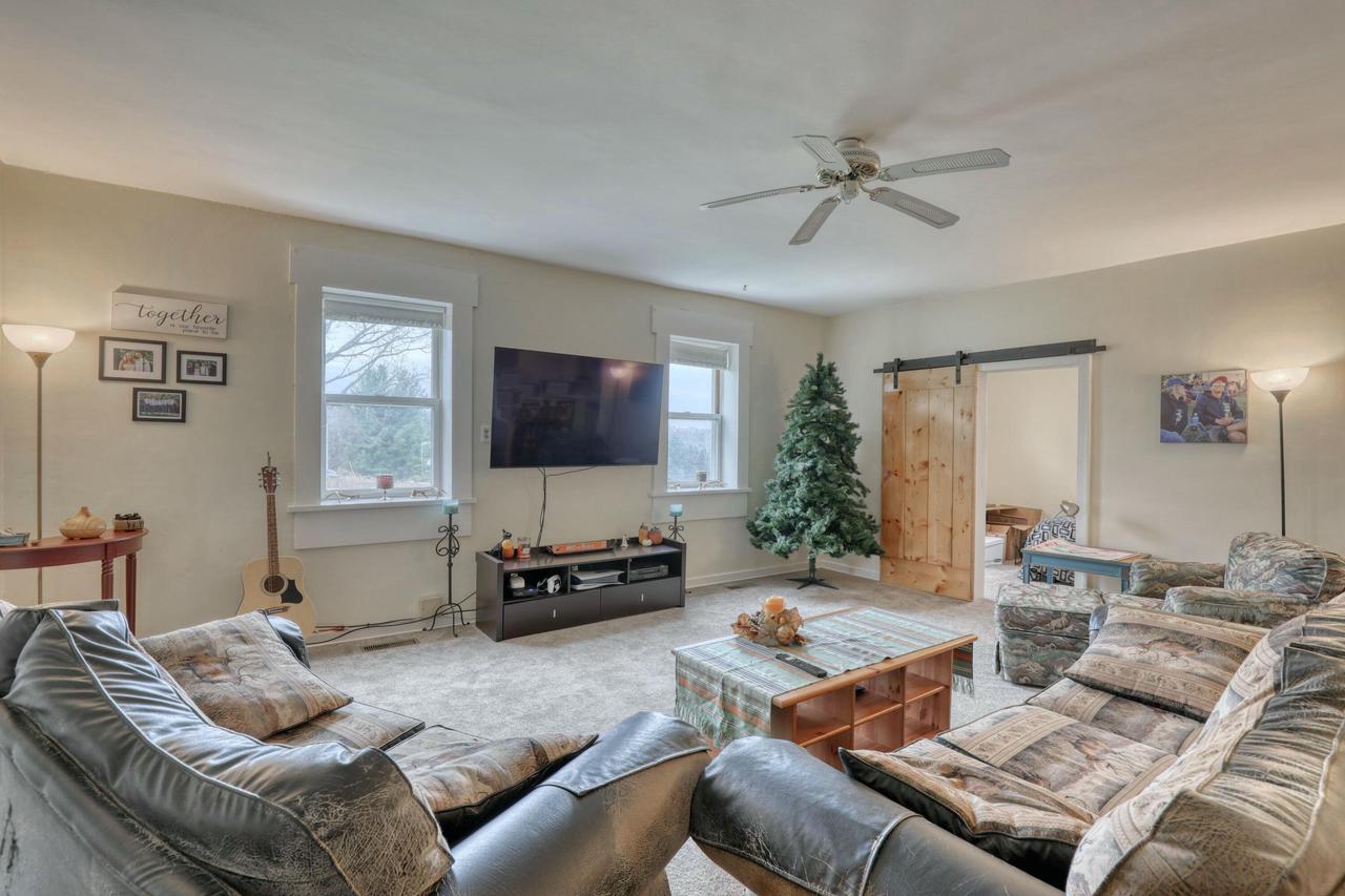 W2546 Roosevelt ROAD