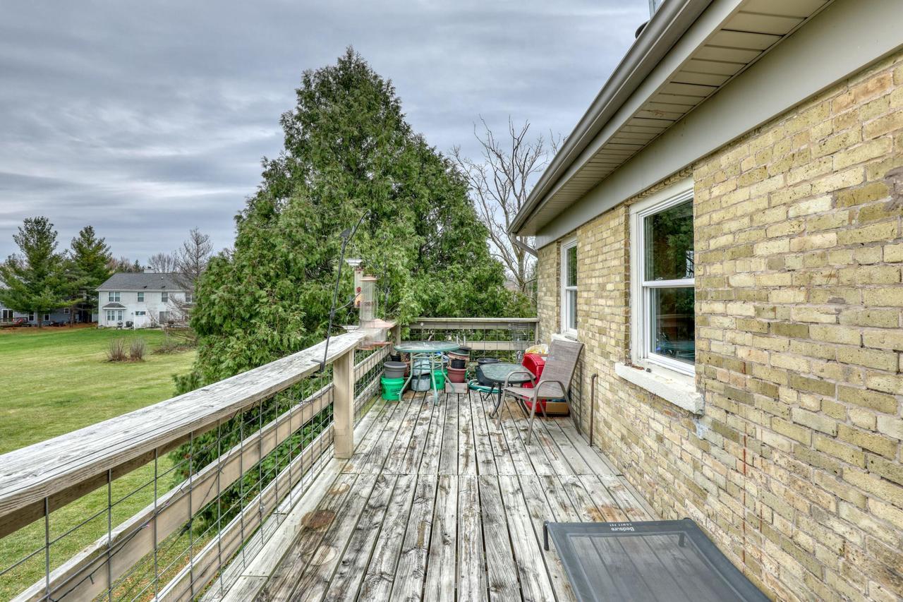 W2546 Roosevelt ROAD