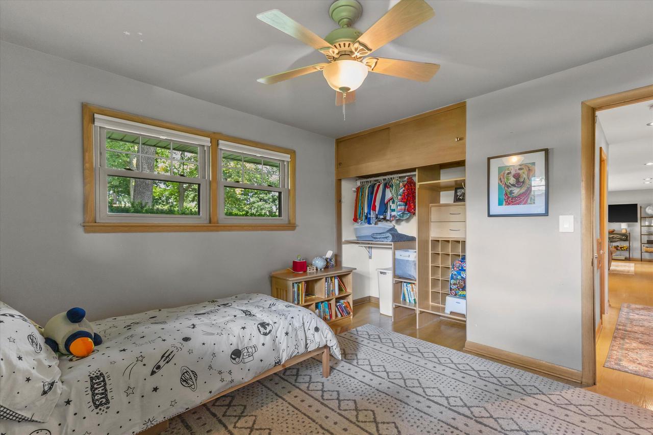 5016 South 34th STREET