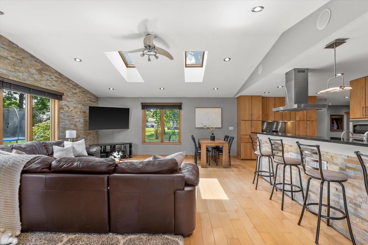5016 South 34th STREET