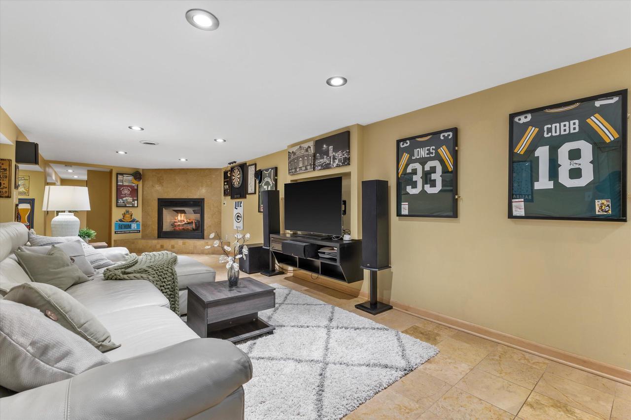 5016 South 34th STREET