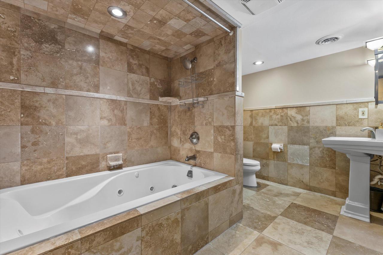 5016 South 34th STREET