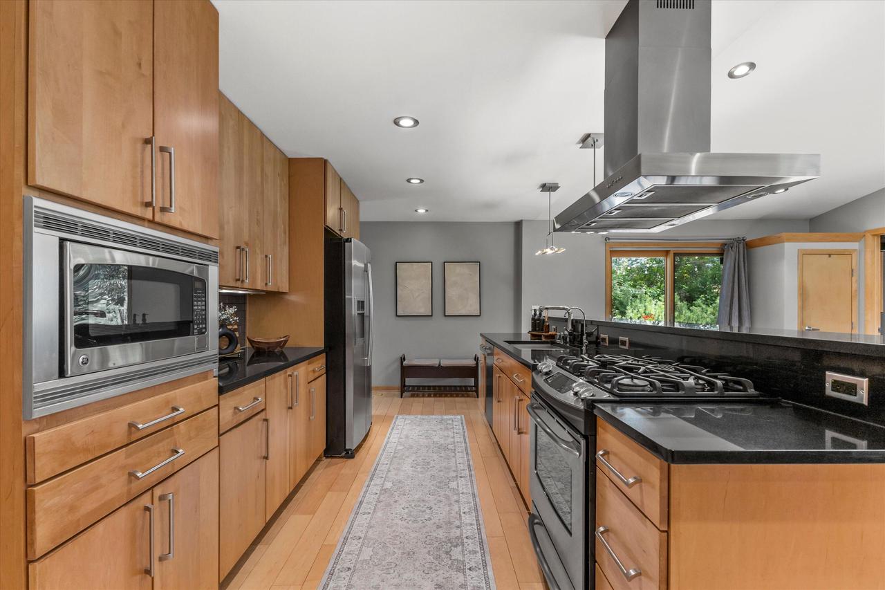 5016 South 34th STREET