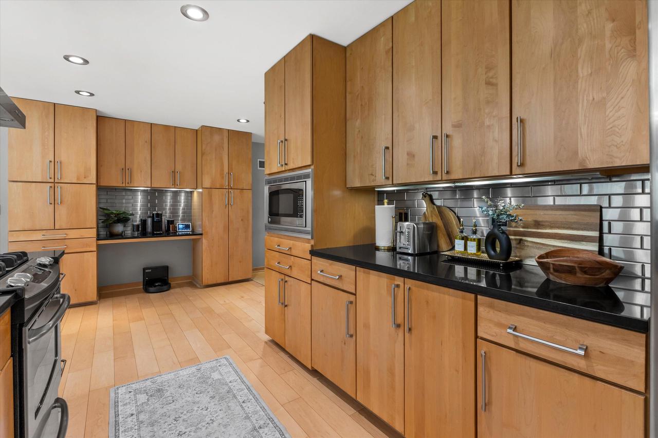 5016 South 34th STREET