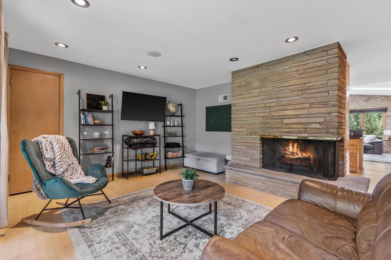 5016 South 34th STREET