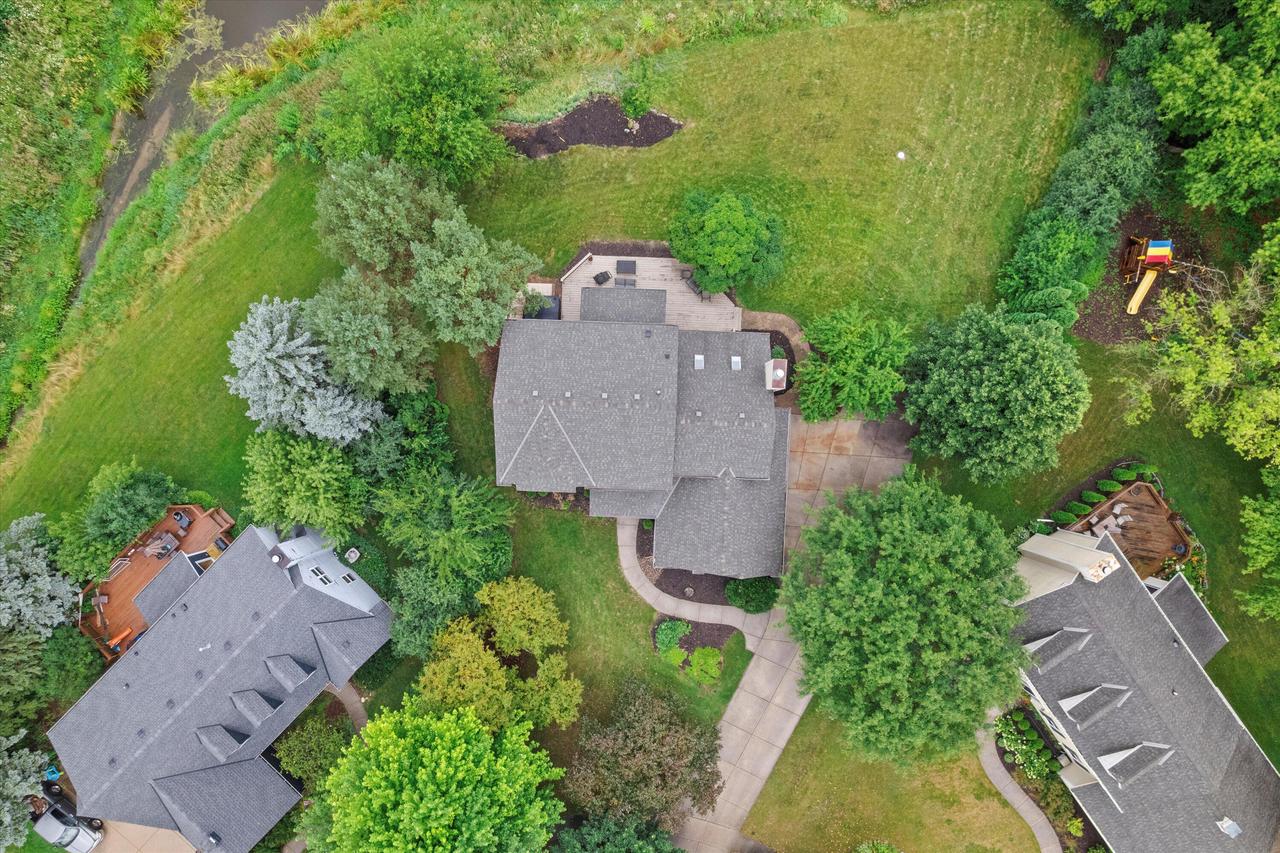 2600 Whitby COURT