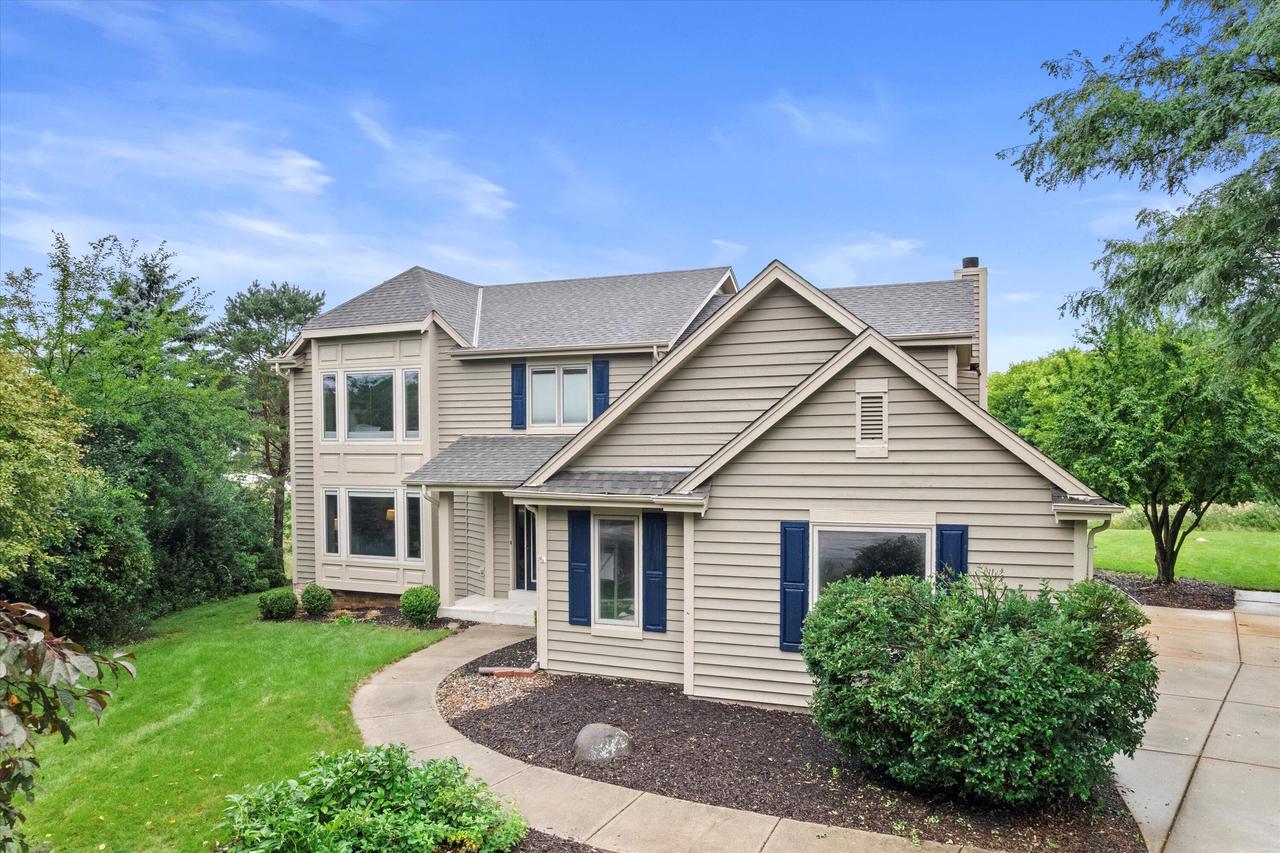 2600 Whitby COURT
