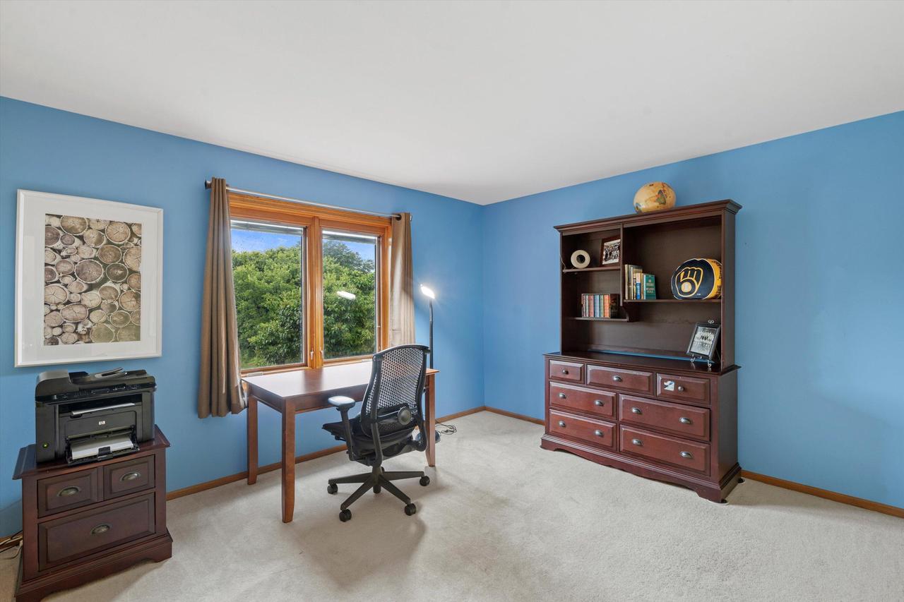 2600 Whitby COURT